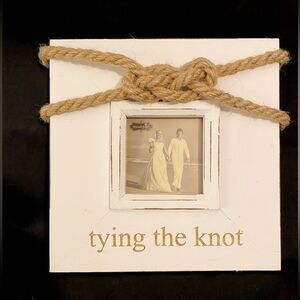 Picture frame. Engagement, wedding. “Tying the Knot”